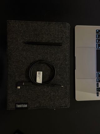 Lenovo ThinkVision M14T Gen2 Monitor Portátil