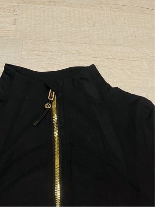 Giacca Sportiva colorazione nera, taglia s donna