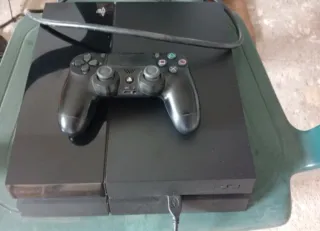 Consola Sony PS4 Negra sin mando