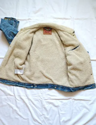 Chaqueta vaquera Levi's forro borrego talla M