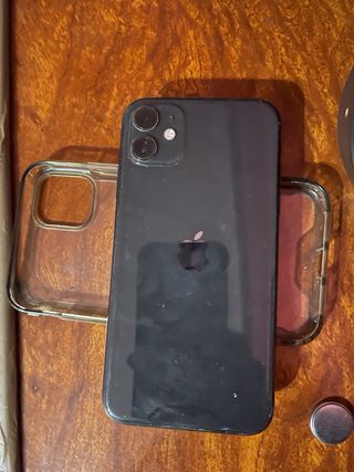 iPhone 11 Negro/Gris Espacial