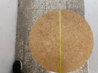 Mesa redonda madera pequeña