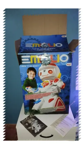Robot Interactivo Emiglio, Emilio