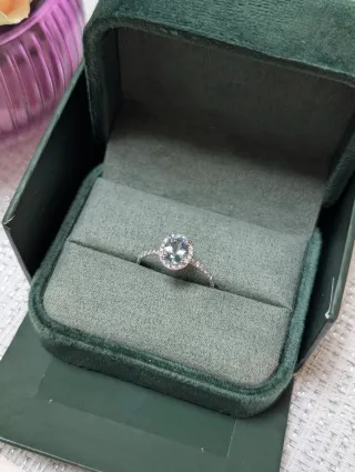 Anillo Oro Aguamarina y Diamantes