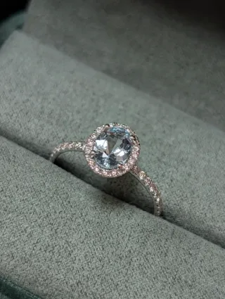 Anillo Oro Aguamarina y Diamantes