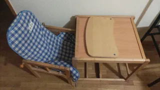 Trona convertible en silla y mesa