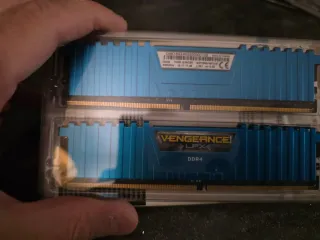 Corsair Vengeance LPX 16GB DDR4 3000MHz