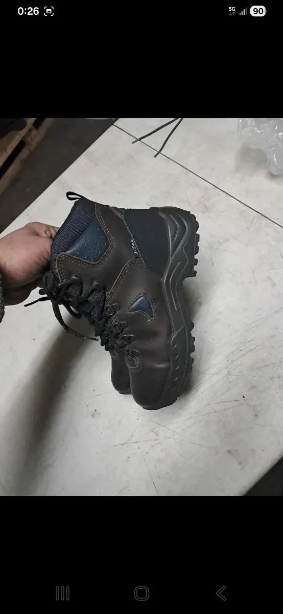 Botas de montaña T37
