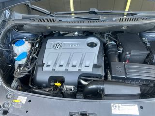 Volkswagen Touran 2015