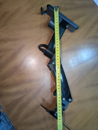 Brazo para monitor de pared