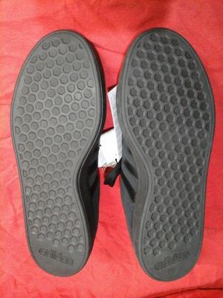 Zapatilla Adidas - Negro Grand Court Base 00s