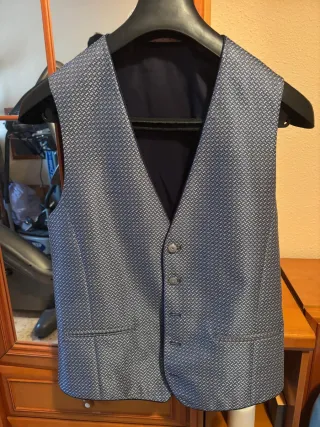 Traje novio boda  azul marino con estampado