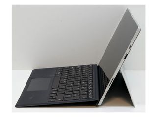 Microsoft Surface Pro 7 Plus i5 11a 16Gb RAM 12,3"