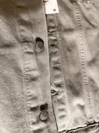 Cazadora vaquera gris Zara Talla XL