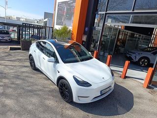 Tesla Model Y Gran Autonomía 4WD 350 kW (476 CV)