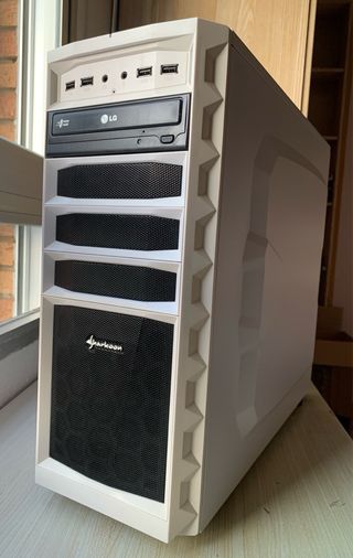 Caja PC Sharkoon Blanca/Amarilla