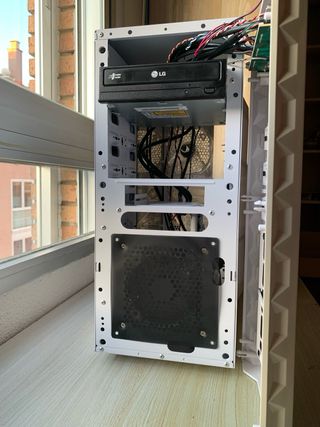 Caja PC Sharkoon Blanca/Amarilla