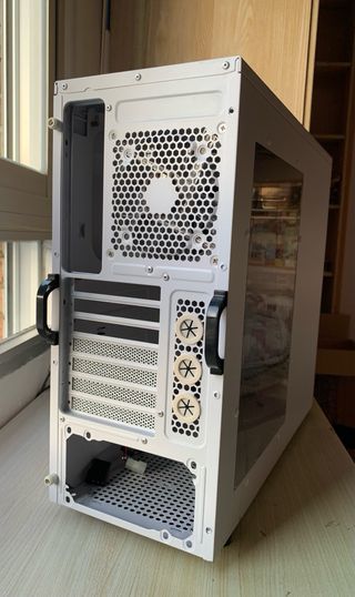 Caja PC Sharkoon Blanca/Amarilla