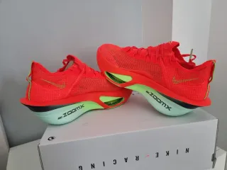 T43 Nike Zoom Alphafly Next% 3 Rojas
