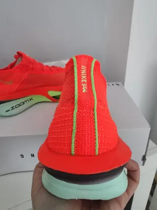 T43 Nike Zoom Alphafly Next% 3 Rojas