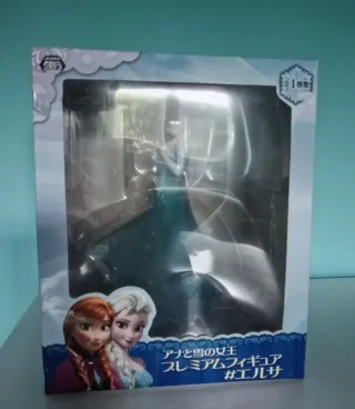 Figura PM Elsa Frozen (SEGA Disney Prize)