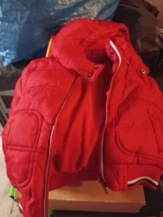 Piumino rosso bimbo