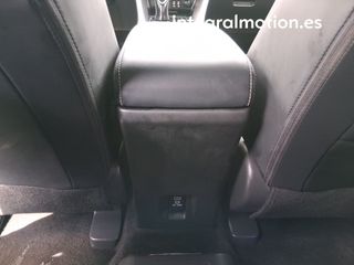 Mitsubishi Eclipse Cross PHEV Kaiteki 4WD