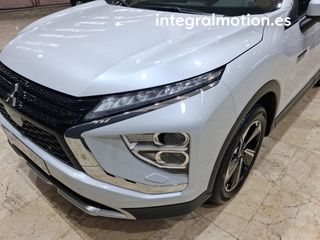 Mitsubishi Eclipse Cross PHEV Kaiteki 4WD