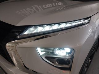 Mitsubishi Eclipse Cross PHEV Kaiteki 4WD