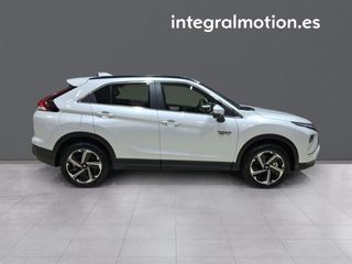 Mitsubishi Eclipse Cross PHEV Kaiteki 4WD