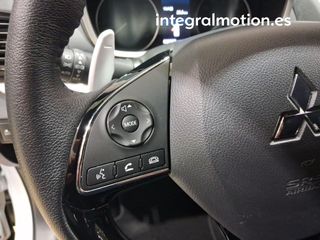 Mitsubishi Eclipse Cross PHEV Kaiteki 4WD