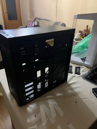 Torre PC Asus Negra Nueva con Disquetera, perfecta