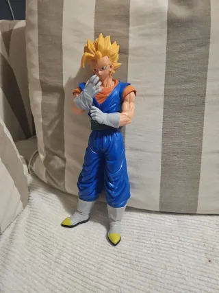 Figura Vegetto