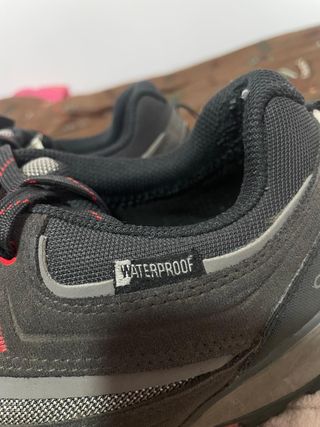 Botas de montaña Quechua Talla 40