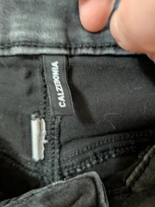 Pantalón Calzedonia gris oscuro