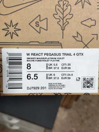 T3,9 Nike React Pegasus Trail 4 GTX