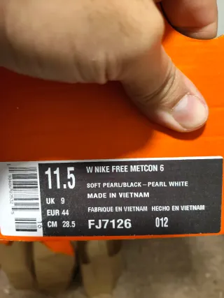 T44 Nike Free Metcom 6 blancas