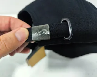 The North Face Negra Clásica