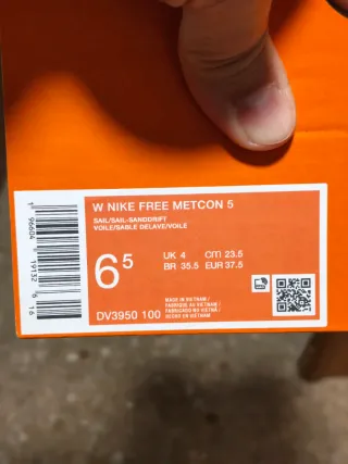 T37,5 Nike Free Metcom 5 blancas /beige