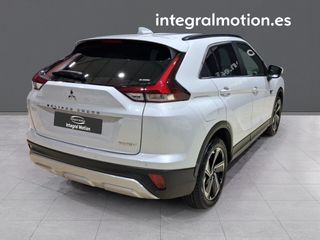 Mitsubishi Eclipse Cross PHEV Kaiteki 4WD