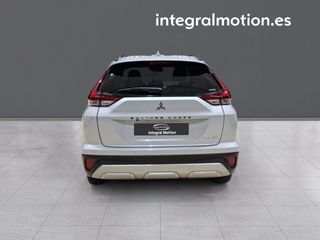 Mitsubishi Eclipse Cross PHEV Kaiteki 4WD