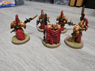 Warhammer 40k Custodes Figuras