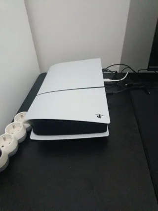 Consola PS5 Slim Blanca