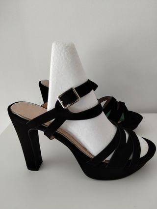 Sandalia Mariamare Negra Talla 35