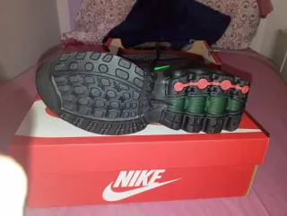 Nike Air DN Negras Verdes