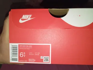 Nike Air DN Negras Verdes