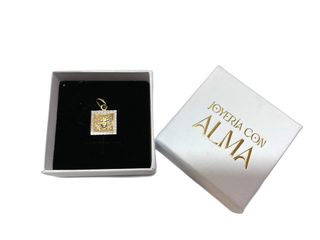 colgante oro 18k