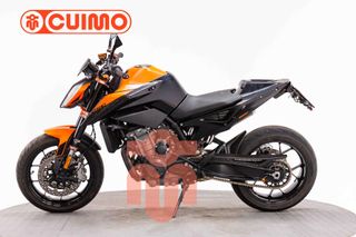 KTM 890 DUKE