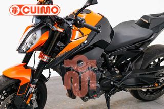KTM 890 DUKE