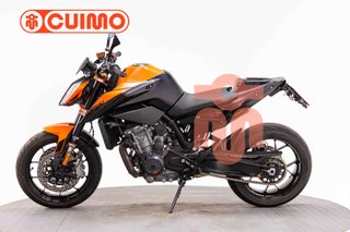 KTM 890 DUKE